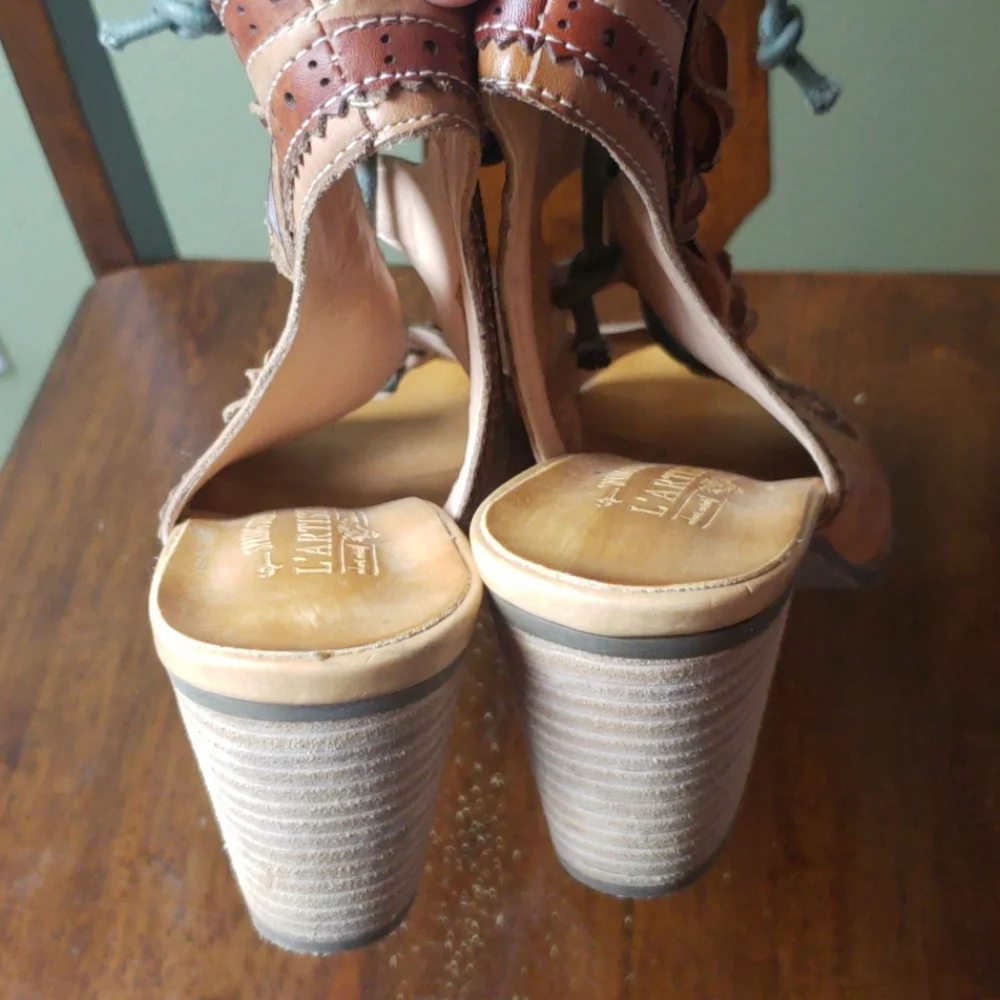 Spring Step Two-Tone Tan Brown Leather Lace-Up Peep-Toe Heels